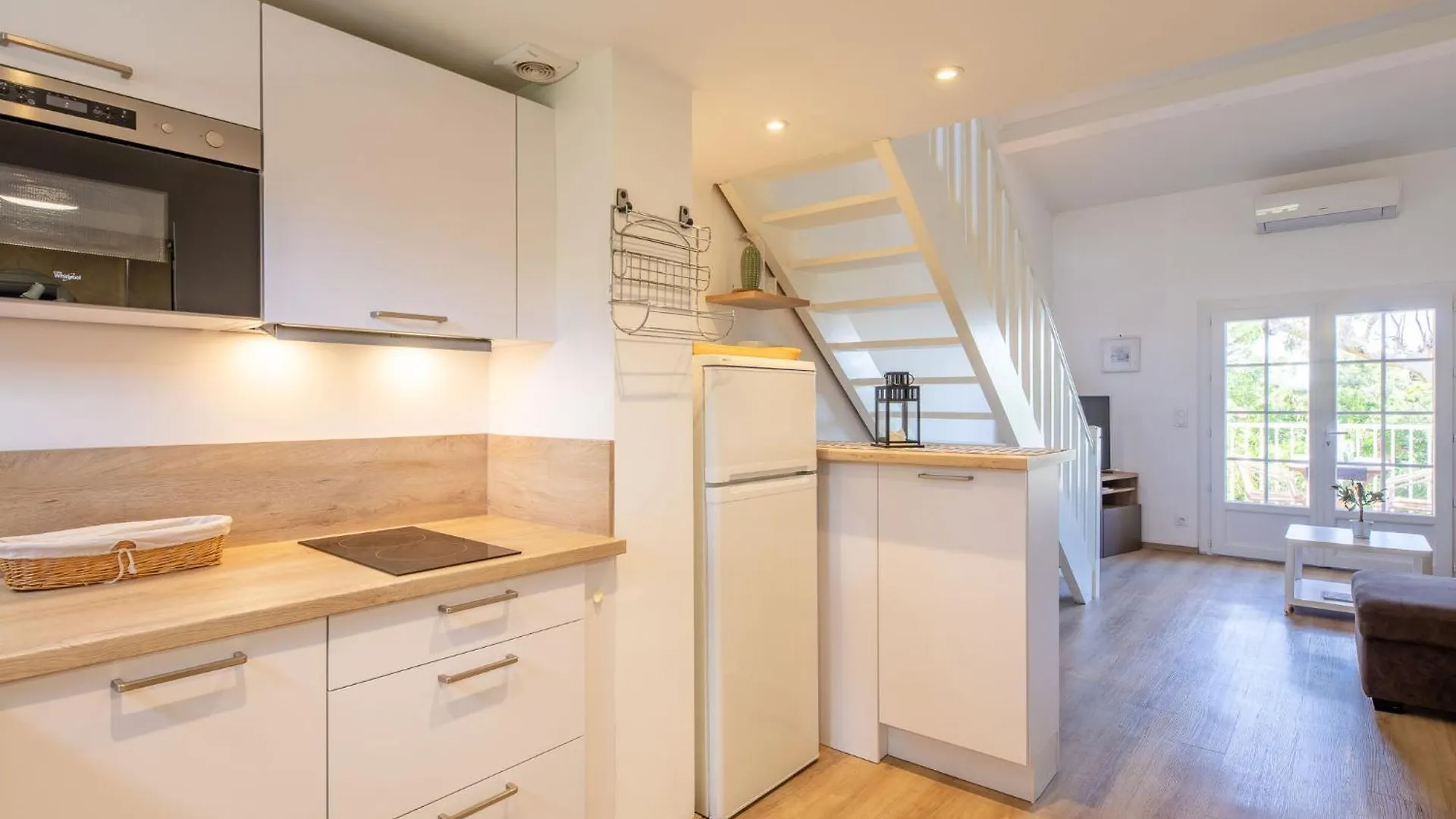 Studio Panorama By Interhome Les Issambres